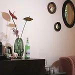 ゲストハウス Villa360 4*